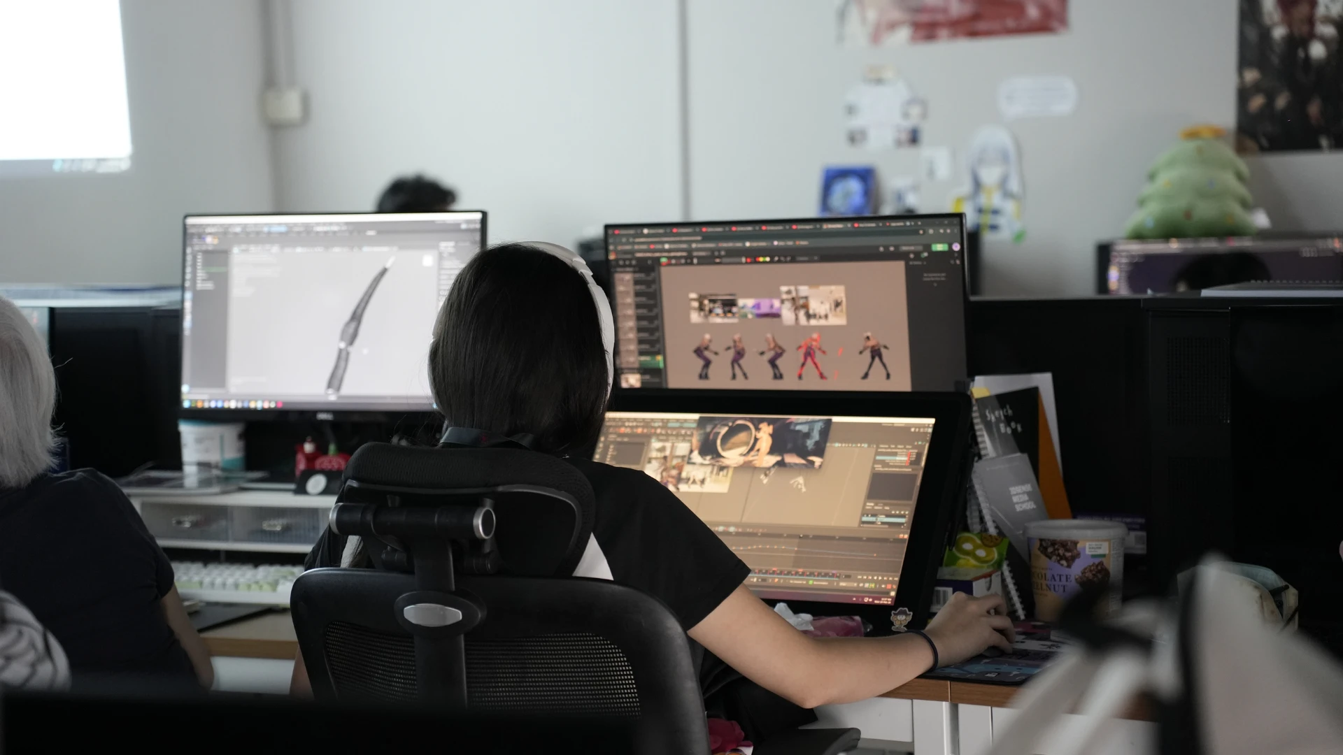 A 3dsense Media School student working on Autodesk Maya during class.