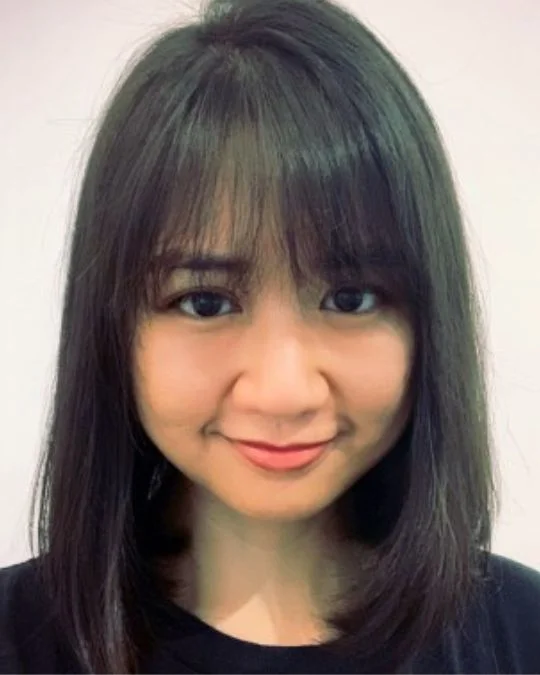 Bella Dwimar Headshot